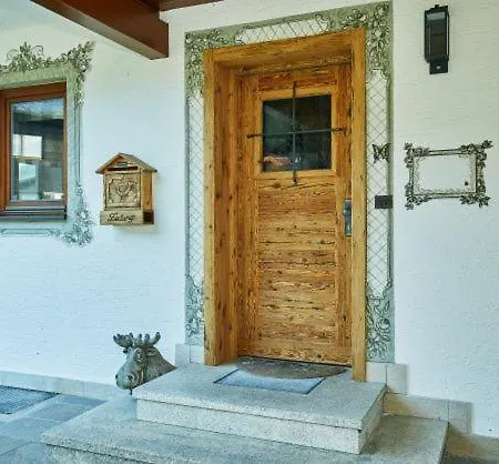 Haus Almrose בית נופש *